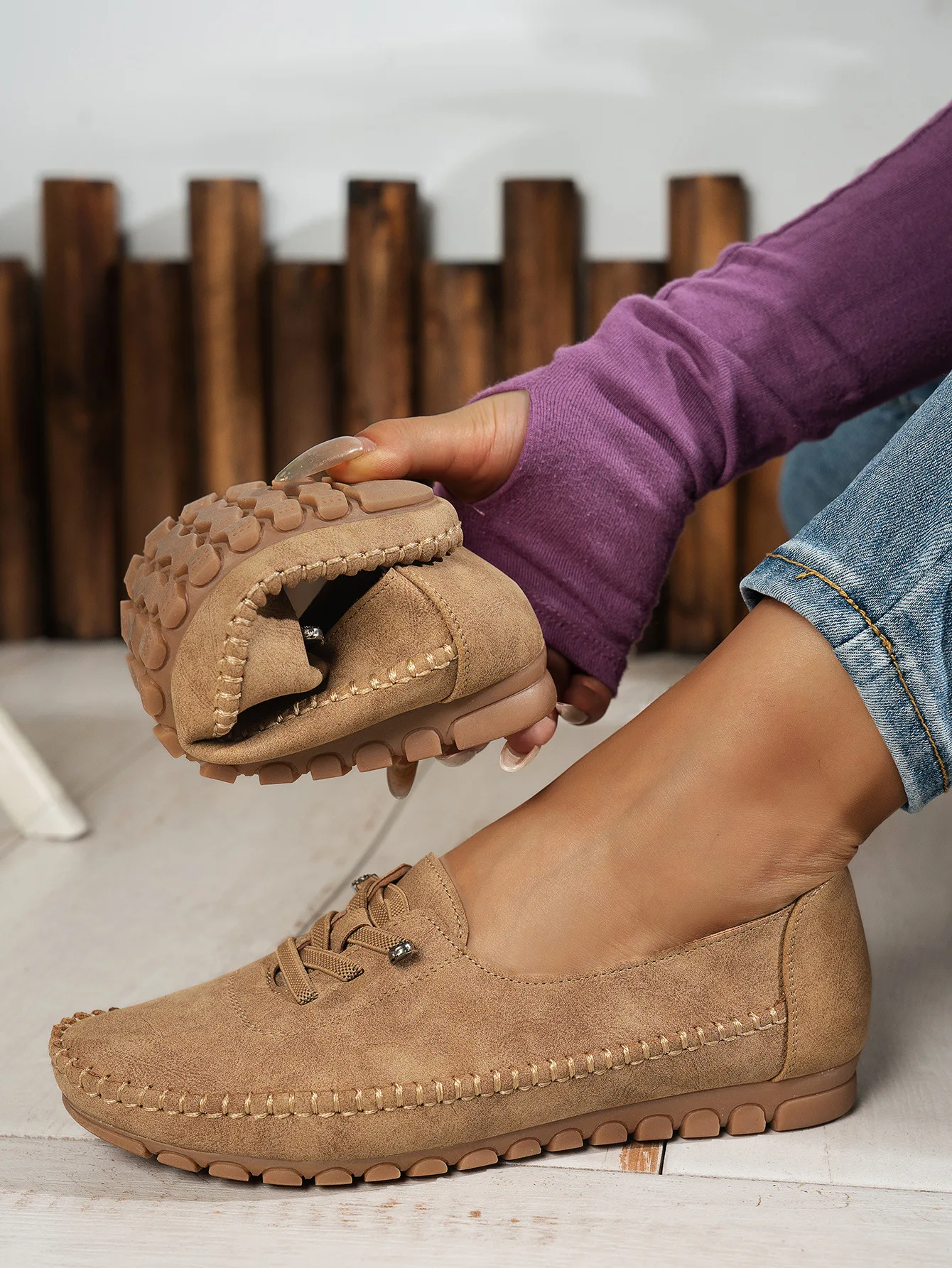 Mocassins femme confort Ă lacets
