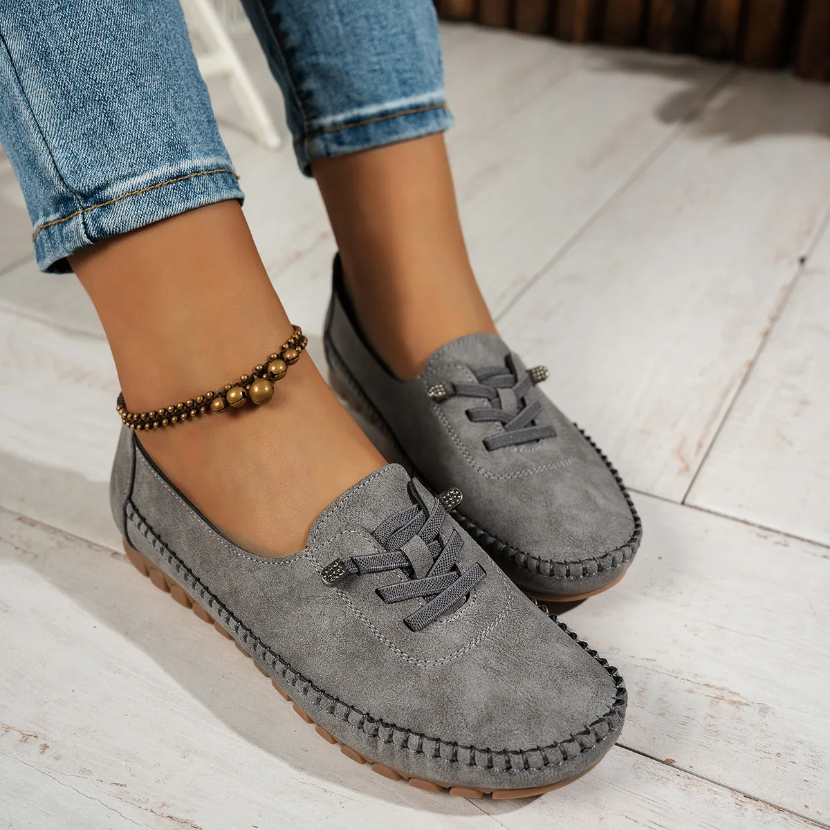 Mocassins femme confort Ă lacets