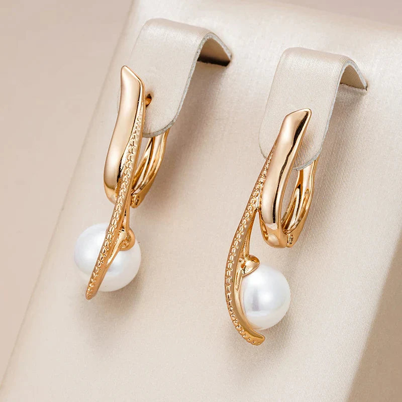 Pendants d'oreilles Perle Élégante en Or