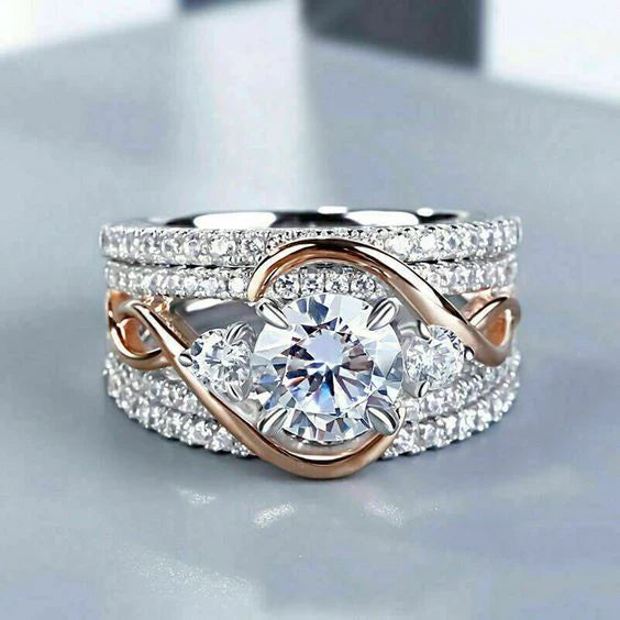 Bague vintage en or avec zirconium