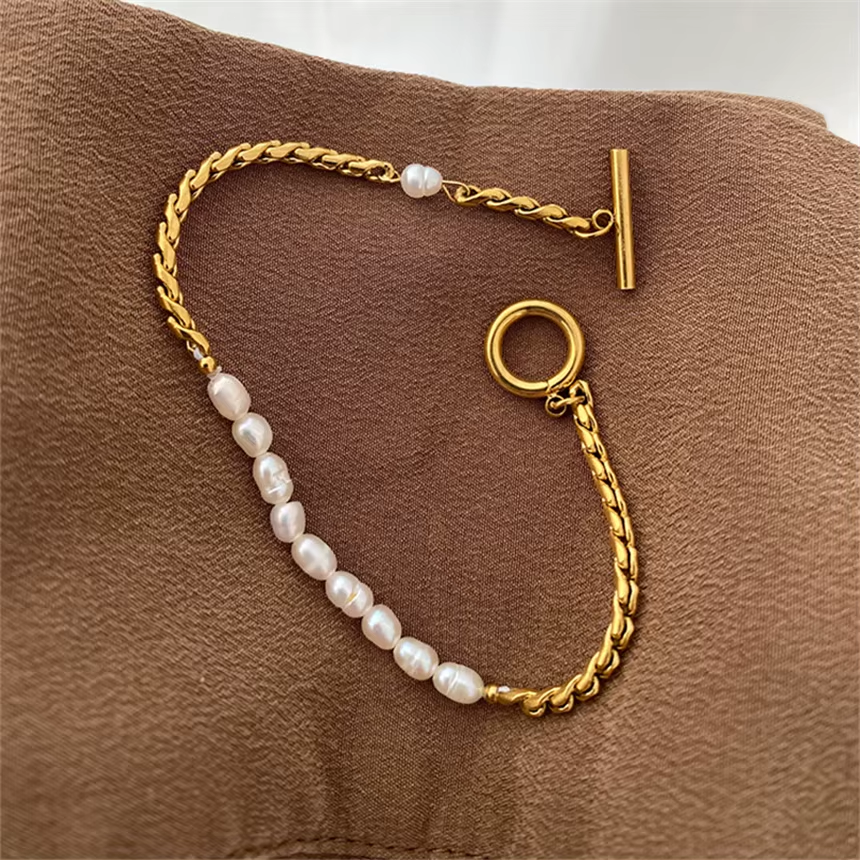 Bracelet ouvert élégant