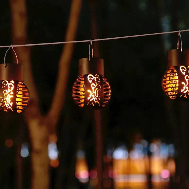 Lanterne Solaire Extérieur Suspendue Enchantée (Lot de 2 + 1 Offerte)