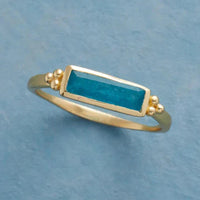 Bague en or rectangulaire bleu vintage