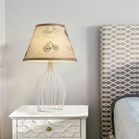Lampe de Table Chic en Métal avec Abat-Jour Conique