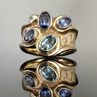 Bague vintage irrégulière en cristal bleu doré