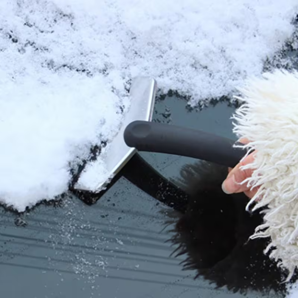 Grattoir auto neige et glace – Prise en main ergonomique