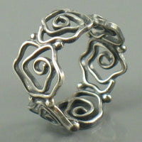 Bague creuse irrégulière en argent