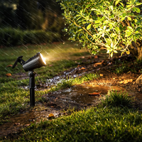 Spot Solaire LED Extérieur Étanche IP65 Orientable – Lampe Jardin à Piquer Rechargeable Solaire – Lot de 2