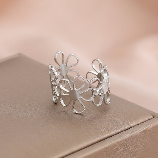 Bague Florale en Or et Argent