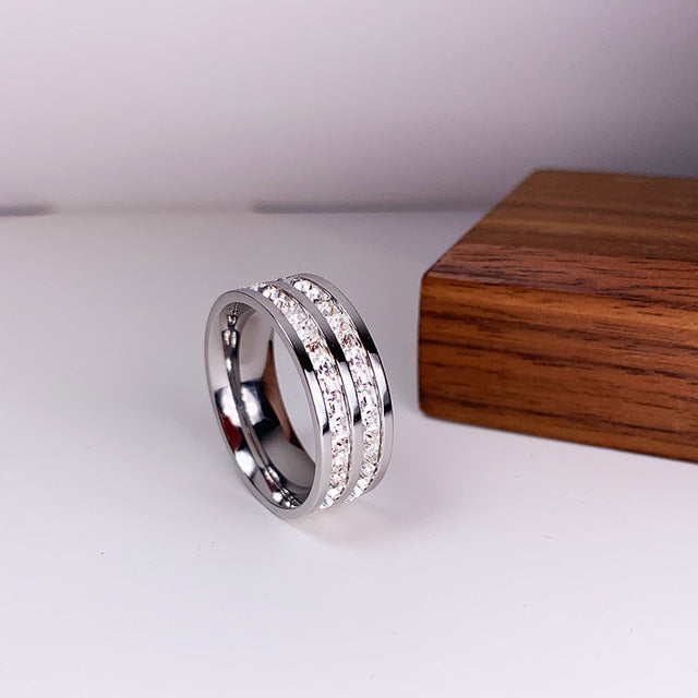 Bague à double incrustation de zirconium