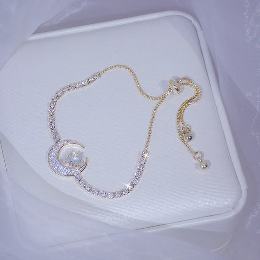 Bracelet Réglable Lune avec Zirconia en Or