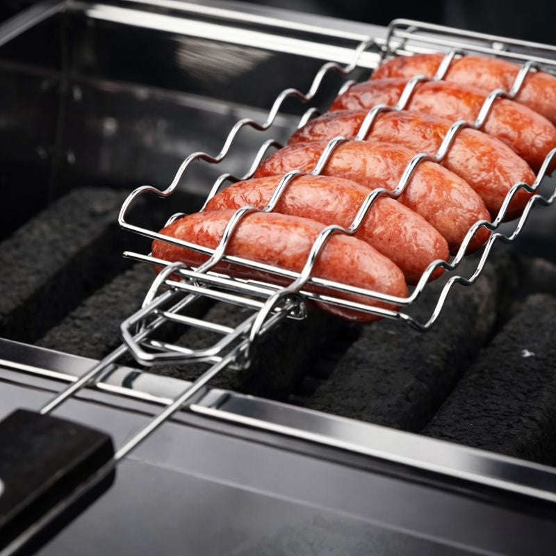 Grill’Master | Panier à barbecue spécial saucisses en métal – Cuisson uniforme – Accessoire BBQ robuste