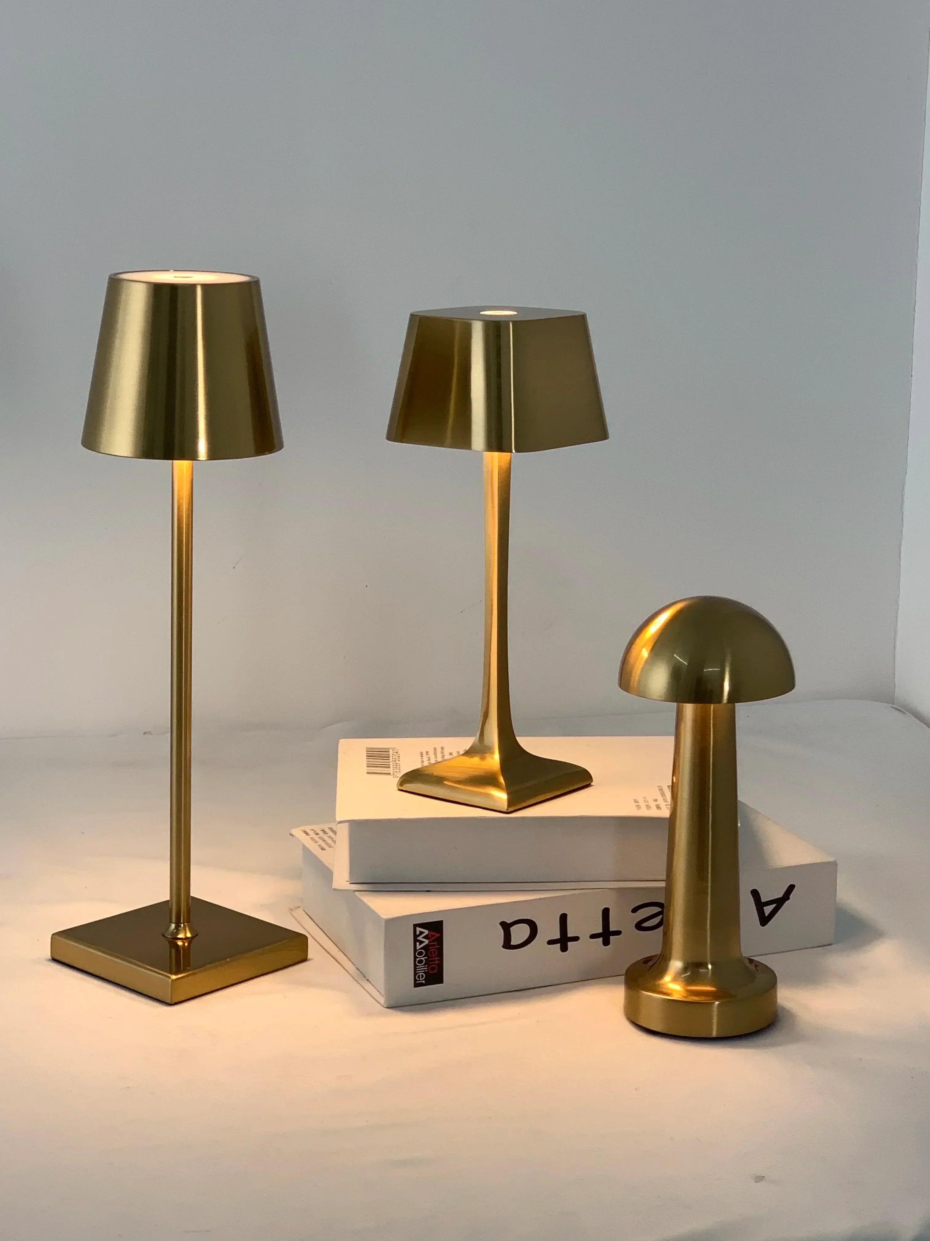 Lampe de Bureau LED Compacte Carrée