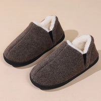 Pantoufles Douillettes Uni-Sexe en Peluche