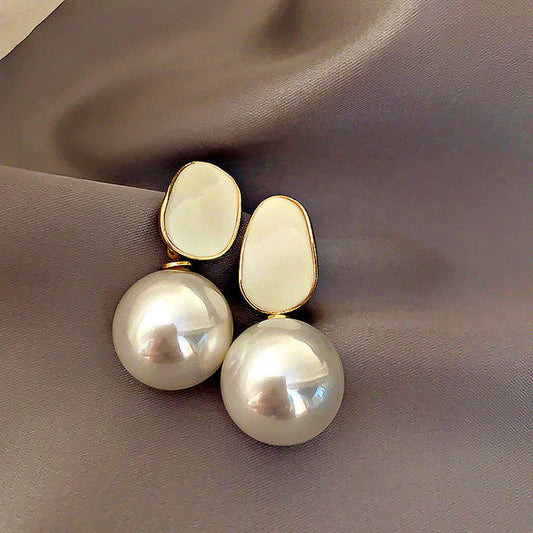 Boucles d'Oreilles Vintage en Perles Géométriques Vintage
