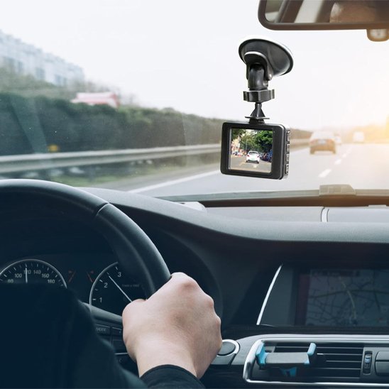 Dashcam voiture, votre témoin silencieux sur la route