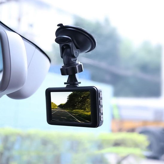 Dashcam voiture, votre témoin silencieux sur la route
