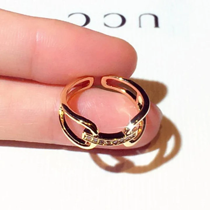 Bague élégante en or brillant