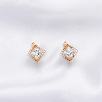 Boucles d'oreilles élégantes avec zircons