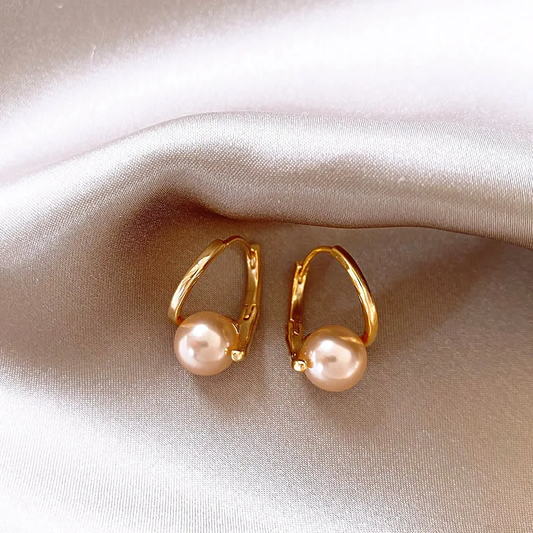 Boucles d'oreilles élégantes en perles plaquées or