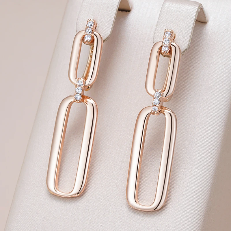 Boucles d'oreilles creuses en or