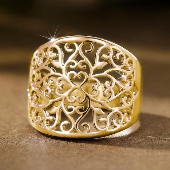 Bague creuse en or vintage