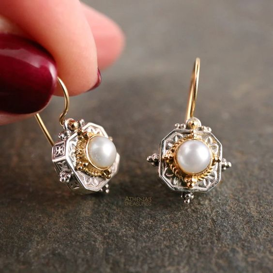 Boucles d'oreilles vintage en perles incrustées d'or