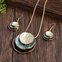 Ensemble de pierres superposées bleu vintage