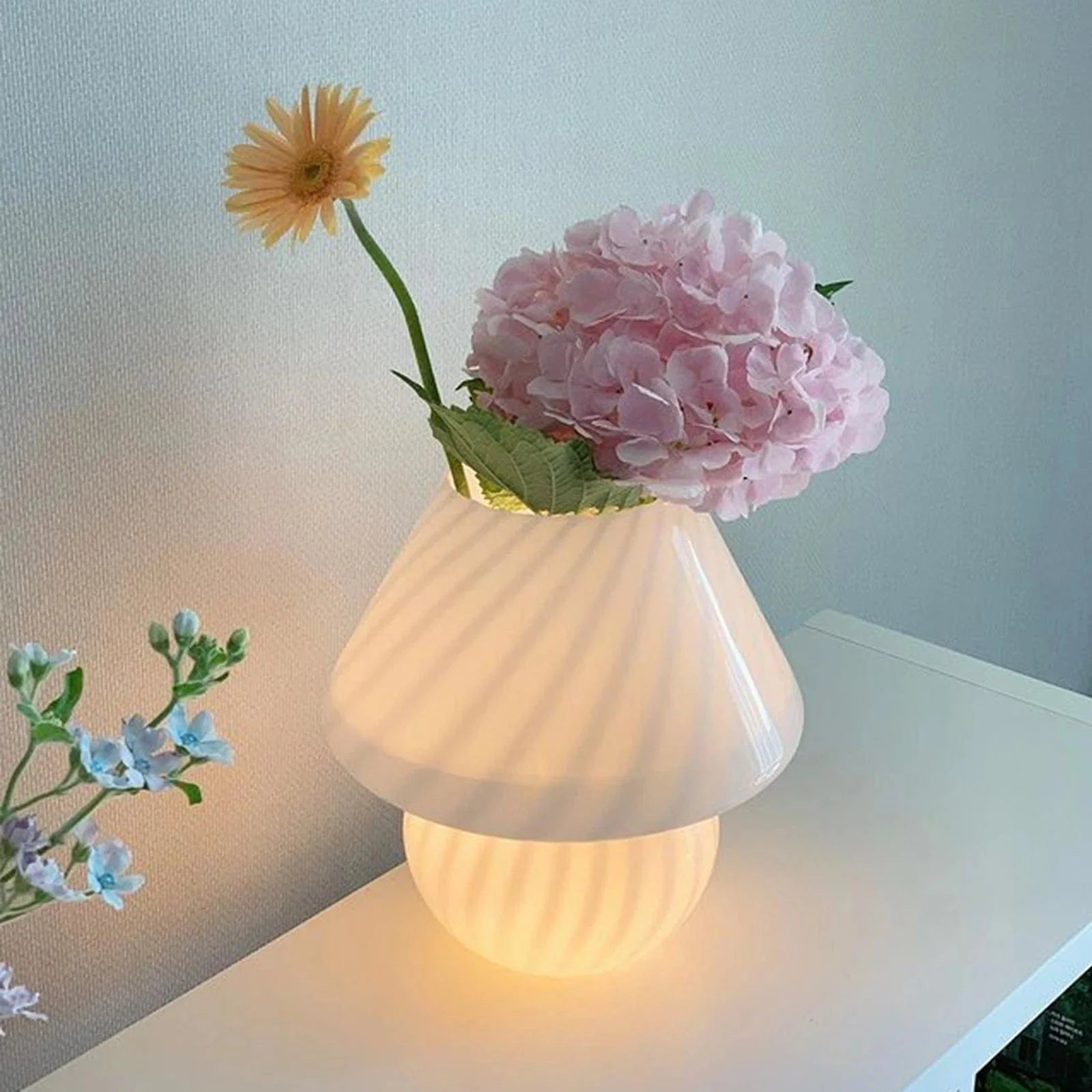 Lampe de Table Élégante Vintage en Verre Rayé