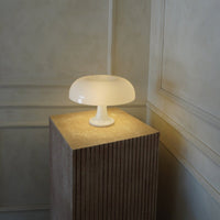 Lampe de table nordique en forme de champignon