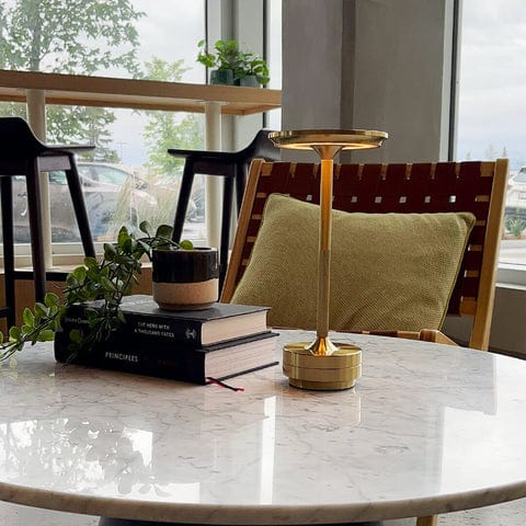 Lampe de table nordique sans fil