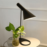 Jardioui Noir Lampe de Bureau Industrielle Design