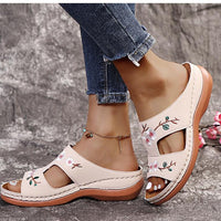 Sandales décontractées confortables et souples pour femmes
